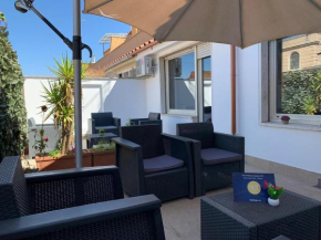  Rome Apartment with terrace  Рим